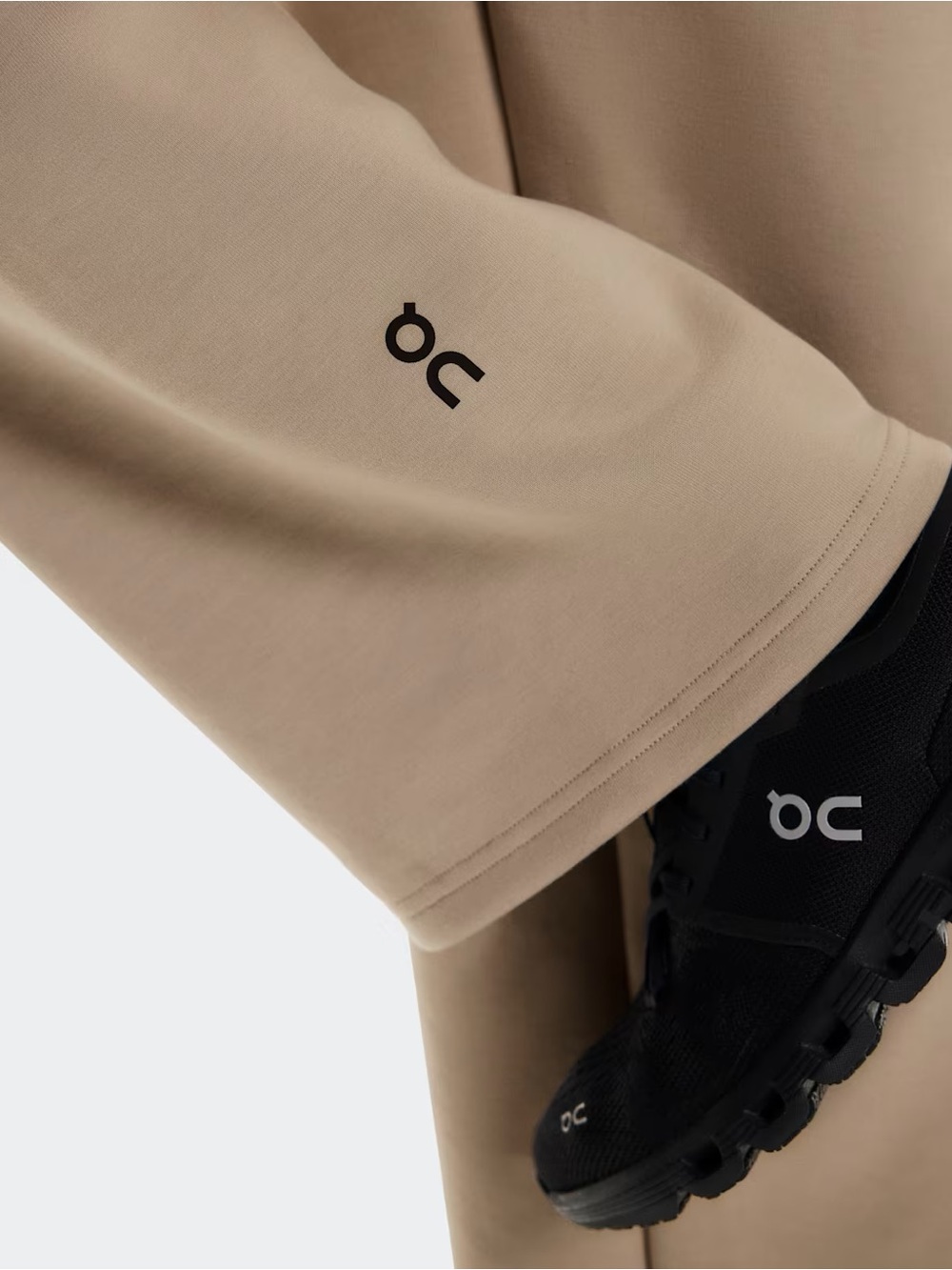 New $120 On Women's Focus Tech Sweatpants Marshmallow -L - Picture 4 of 14